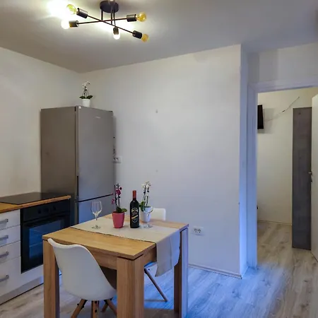 Apartment Smokvica *